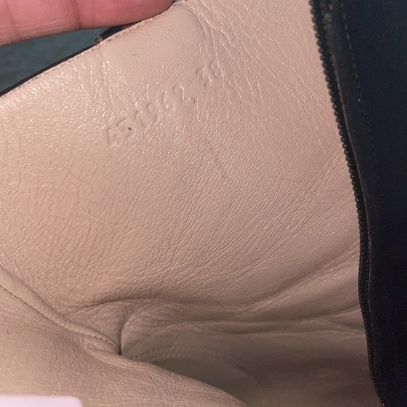 Authentic Gucci boot. To small for me now - Picture 4 of 4